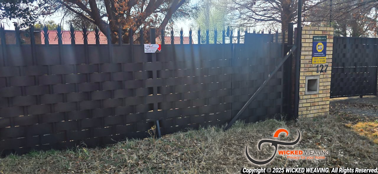61.5m Black Palisade & Gate Weave Meyerton