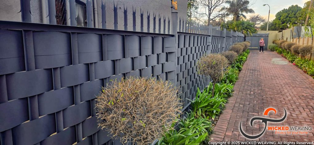 68m Slate Grey Palisade Weave in Boksburg West