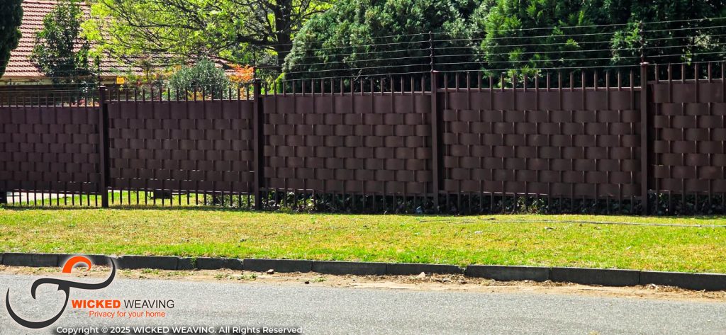 38m Chocolate Palisade Weave in Bethal