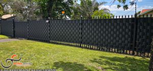 30m Charcoal Palisade Weave in Pretoria Gardens