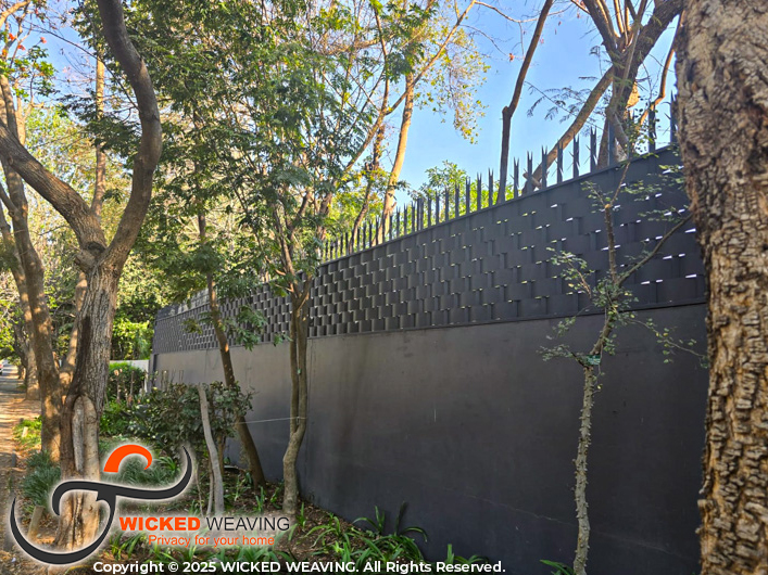 60m Charcoal Extensions & Weaving in Randburg