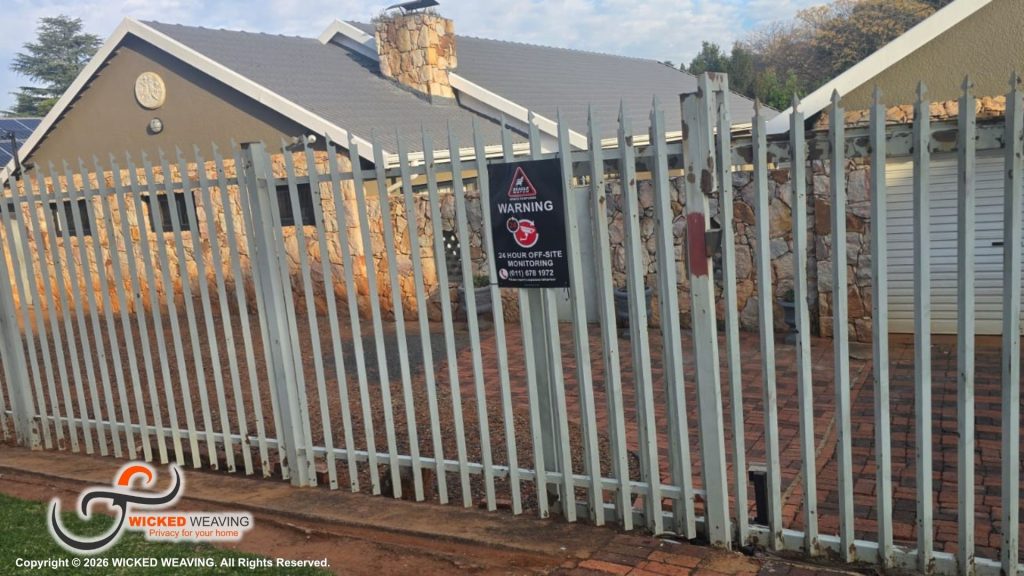 33m Charcoal Palisade Weaving in Berario, Johannesburg