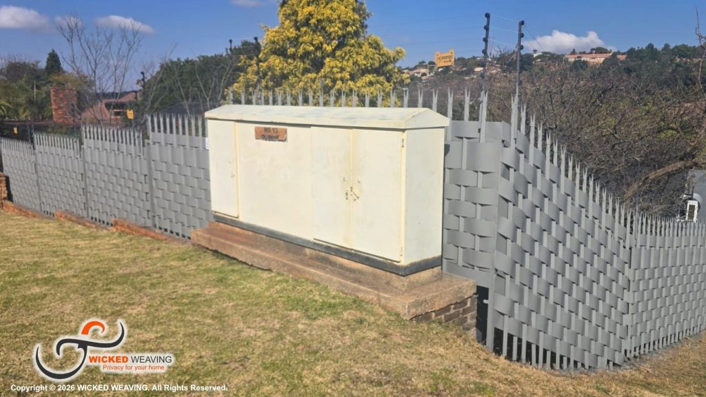 45m Sky Grey Palisade Weaving in Krugersdorp, Gauteng