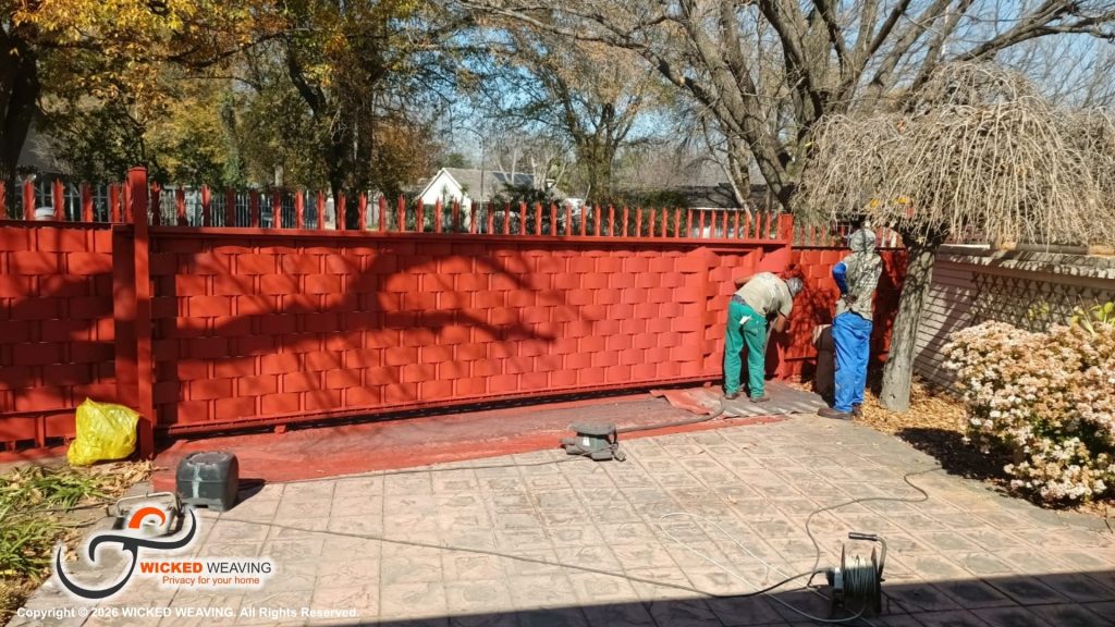 30m Terracotta Palisade Weaving Installation in Sasolburg