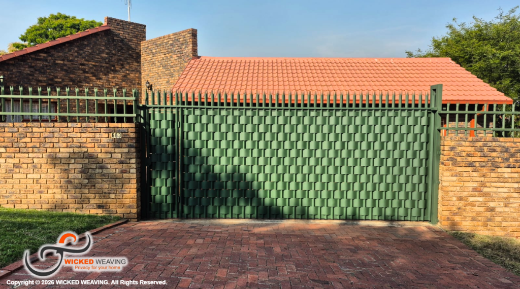 New Green Gate Weaving Installation in Faerie Glen, Pretoria (6m Project)