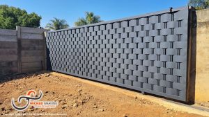 7m Charcoal Gate Weaving in Hartebeespoortdam