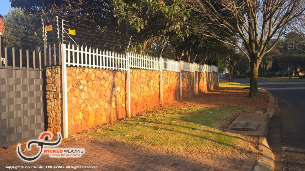 56m Charcoal Palisade Extensions, Palisade Weaving and Gate Weaving in Northcliff
